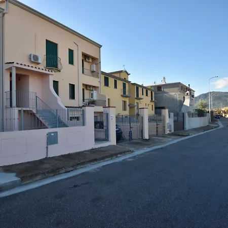 Casa Vacanze Girasole شقة *